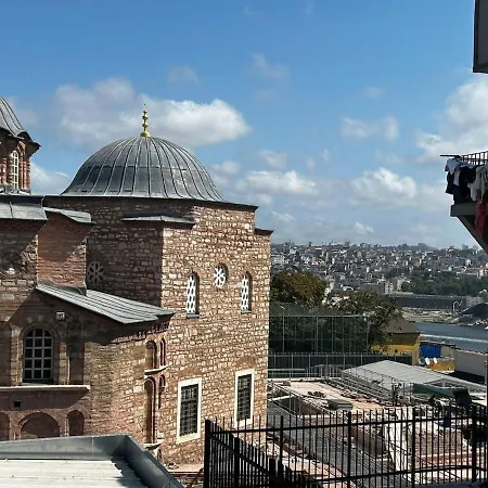 Welcome To The Presence Of History! Dom wakacyjny *