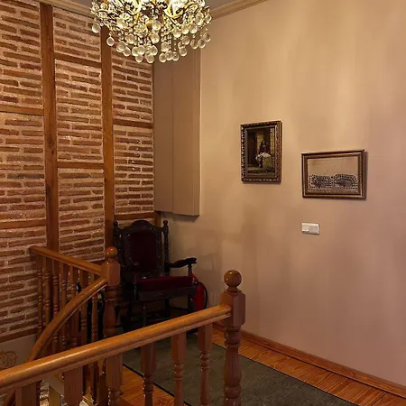 Welcome To The Presence Of History!