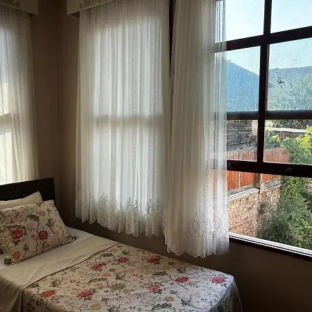 Welcome To The Presence Of History! Stambuł