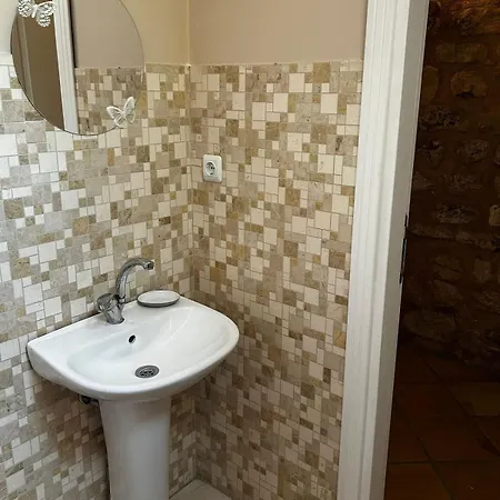 Dom wakacyjny Welcome To The Presence Of History!