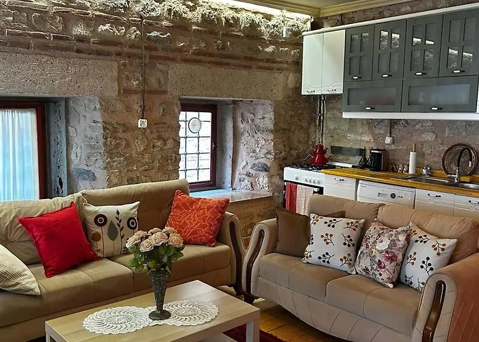 Welcome To The Presence Of History!