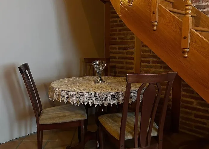 Welcome To The Presence Of History! Semesterbostad