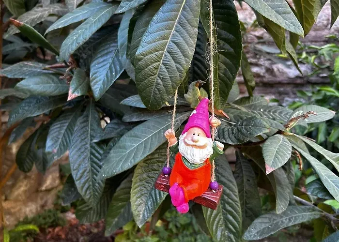 Semesterbostad Welcome To The Presence Of History! *