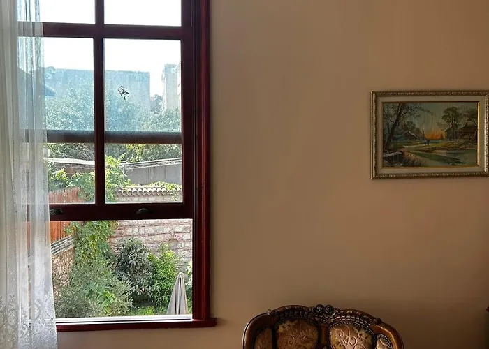 Welcome To The Presence Of History!