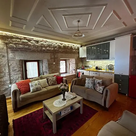 Tatil Evi Welcome To The Presence Of History! *